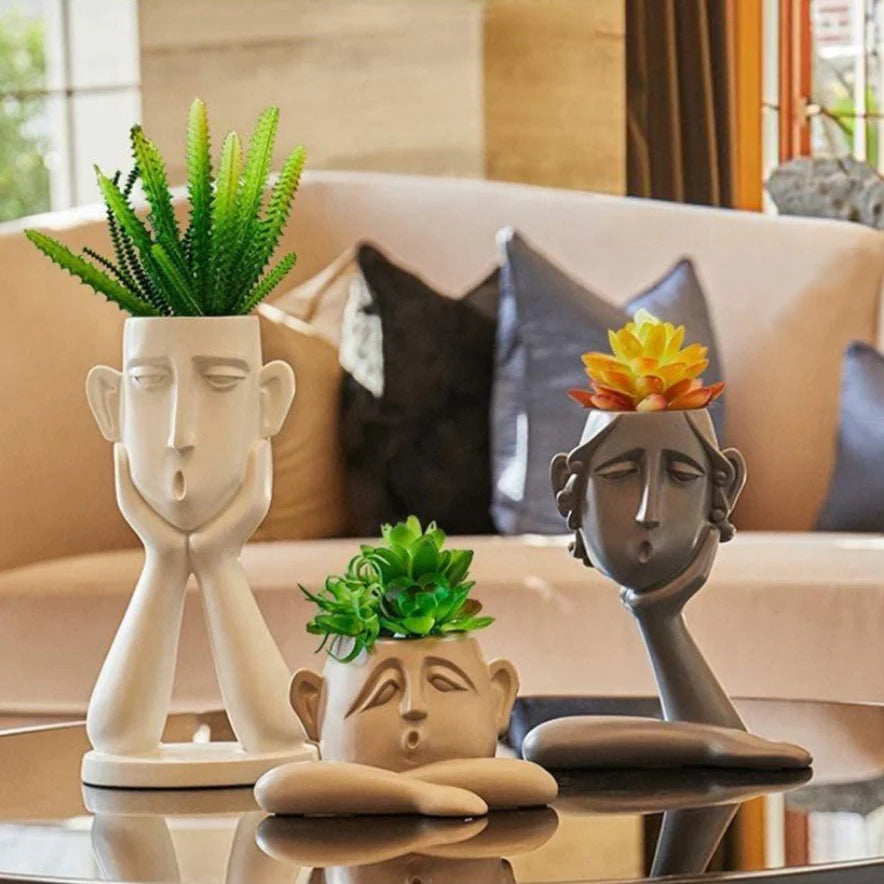 Planters & Pots