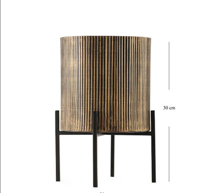 Black Iron Ribbed Planter With Stand Medium