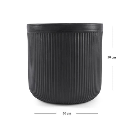 Black Vertical Ribbed Polyfibre Clay Pot Medium
