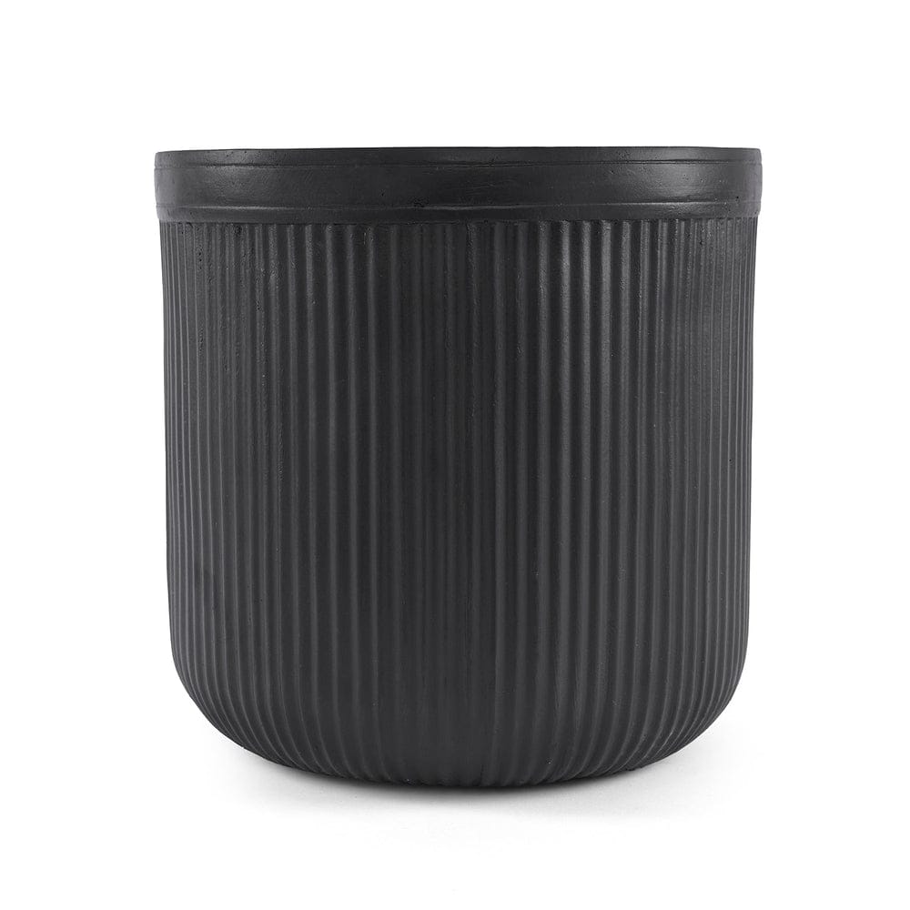 Black Vertical Ribbed Polyfibre Clay Pot Medium