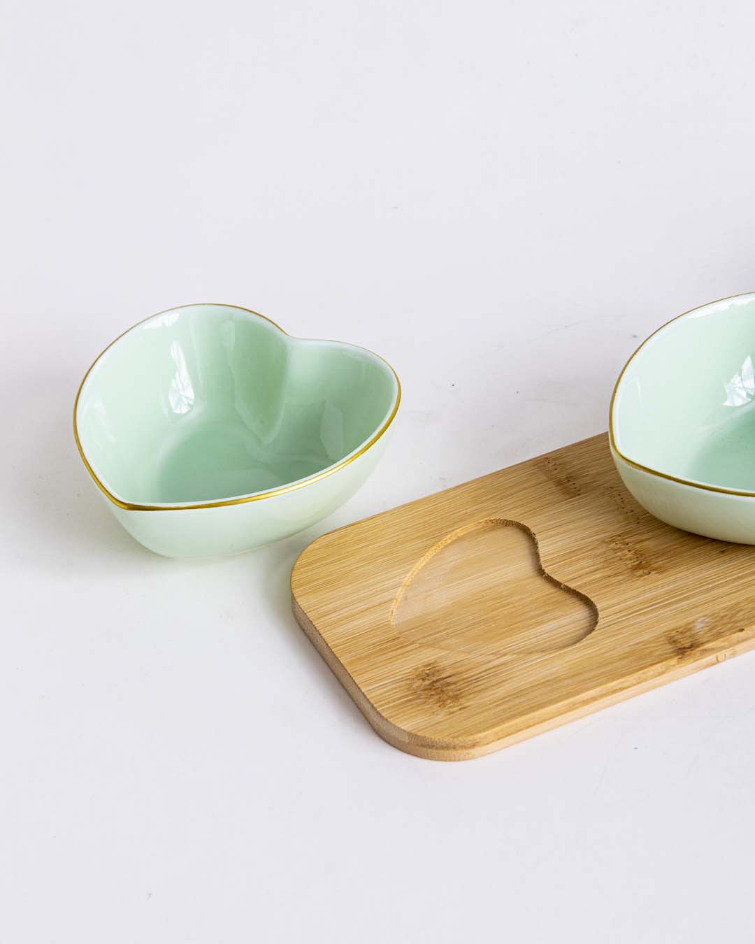 Heart Shaped Bowl With Wooden Tray - Green
