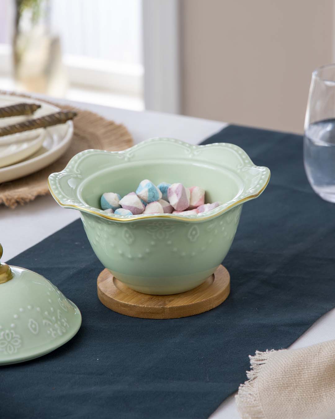 Wavy Edge Dessert Bowl With Lid - Green