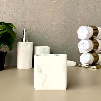 Oros Polyresin Bathroom Set - Four Piece Set