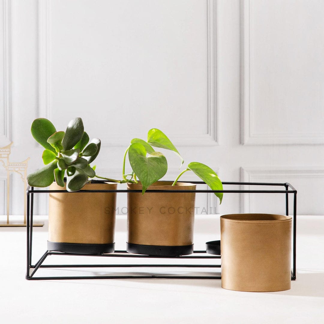 metal pots with stand