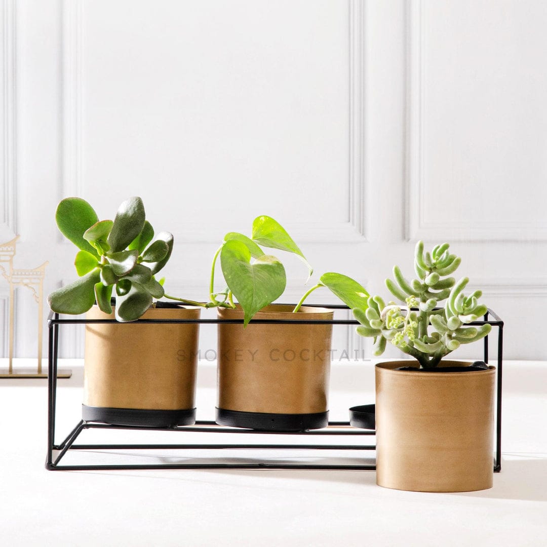 metal pots with stand
