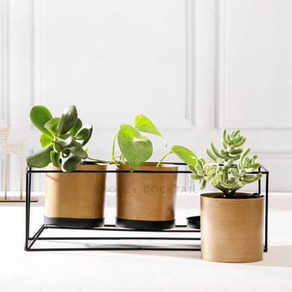 metal pots with stand